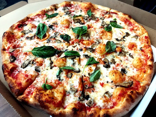 Andy’s Pizza Tyson’s/McLean – McLean