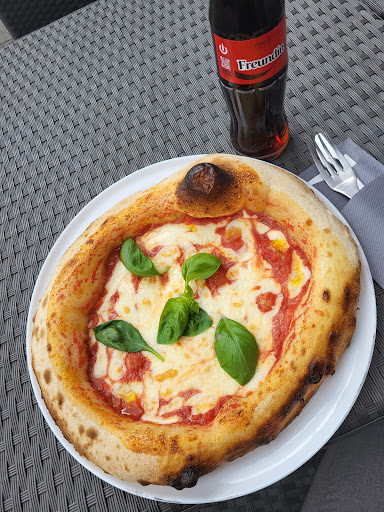 ArteBianca-pizza in pala – Munich