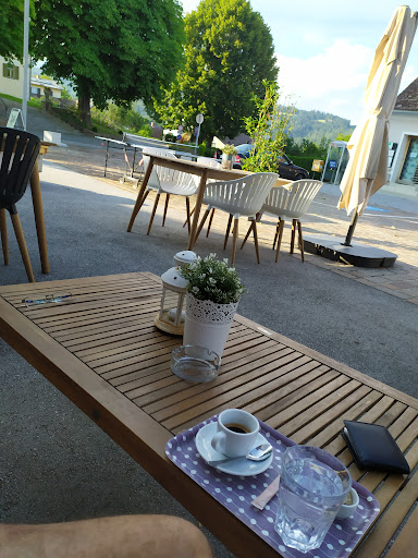 Cafe on the square – Kumberg