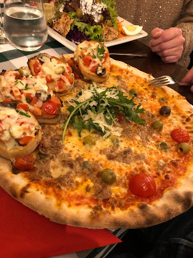 Cafe Pizzeria Capricorno – Mittelberg