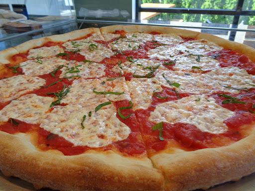 Cristo’s Pizza and Grill – North Brunswick Township