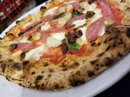 Crust Pizzeria Napoletana Vienna (Vera Pizza certified Pizzeria) – Vienna