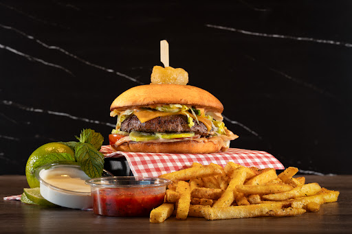 Die Arena – Burgers&More – Sankt Michael im Lungau