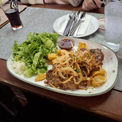 Dorfgasthaus “Am Spitz” – Höflein