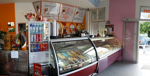 Eissalon Zakini – Pfaffstätten