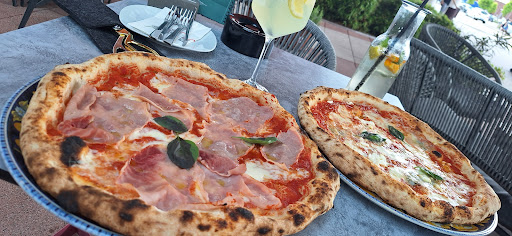 Genuss & Zeit Pizzeria Napoletana – Gelato Italiano – Parndorf