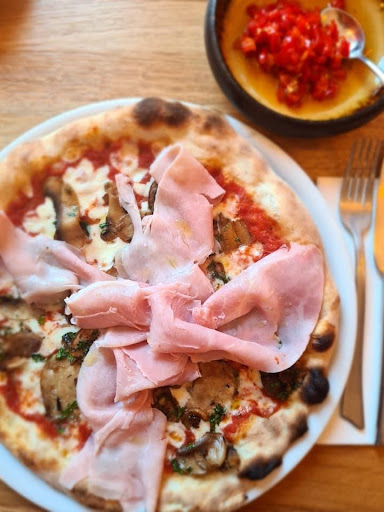 Giulia Trattoria & Pizzeria – Strasbourg