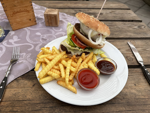 Heurigenbar – Feldkirchen an der Donau
