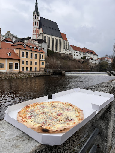 Kebab & Pizza Krumlov – General