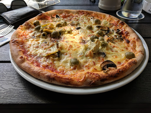 Kirchenwirt Hohenzell Pizzeria und Gasthaus mit traditioneller Küche – Hohenzell