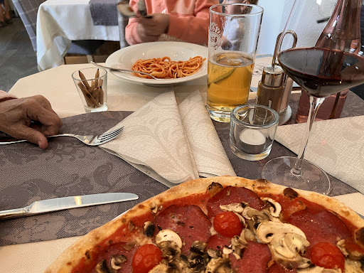 KÖHLES KULINARIUM Restaurant & Pizzeria – Serfaus