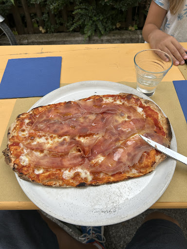 La Slitta,Pizzeria Romana,Hamburgeria Gourmet,bar – Camporosso