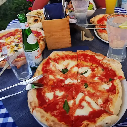 La Stella del sud Ristorazione E Trattoria Napoletana/Siciliana – Wels