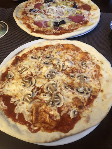 Madre’s Restaurant & Bar – Ötztal Bahnhof