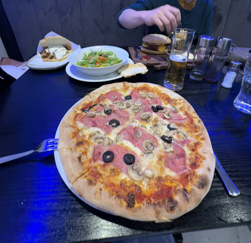 Melo İmbiss Snacks Bar – Bischofshofen