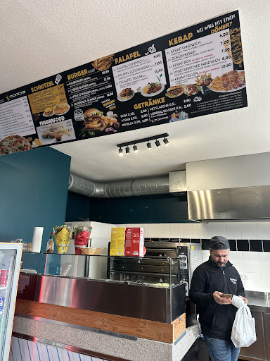 MOMO`S – Zwentendorf