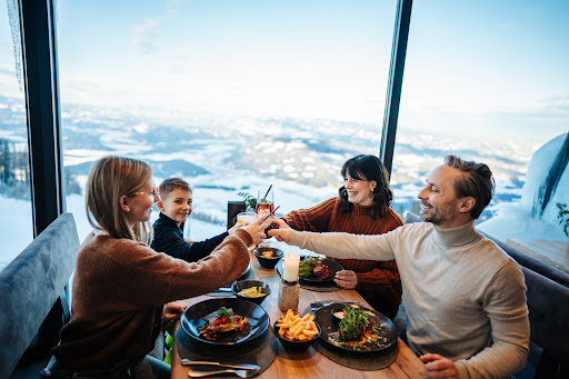 Panoramarestaurant oben – Feistritz ob Bleiburg