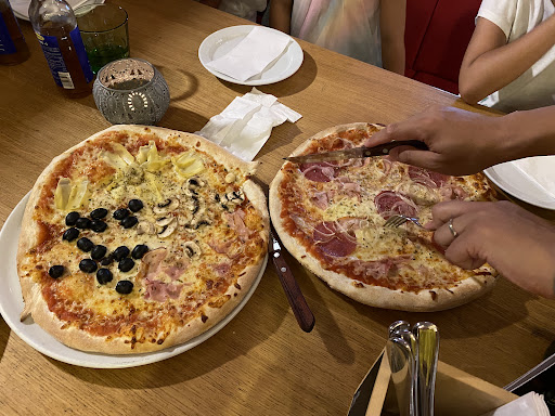 Pinzgauer Diele – Pizzeria – Disco – Apres Ski – Zell am See