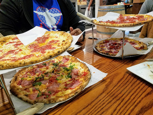 Pizzeria Manninos – Pitman