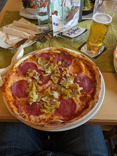 Pizzeria Zirm Restaurant – Jerzens