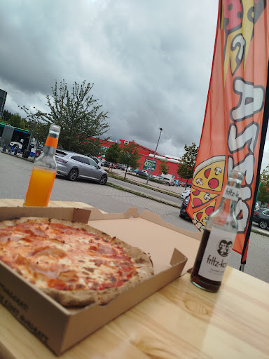 Platz des Pizzagoras – Brunnthal