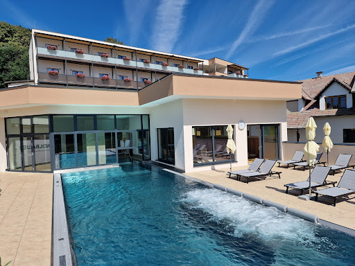Puchas Hotel Kukmirn – Kukmirn
