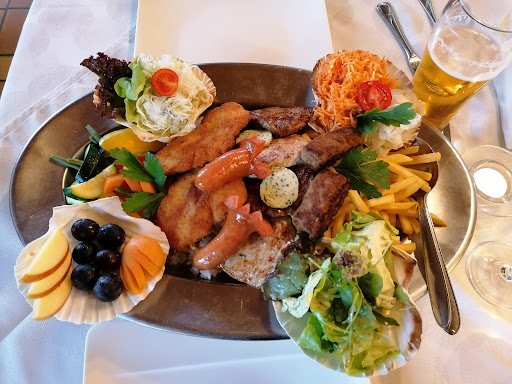 Restaurant Weinstube – Rußbach am Paß Gschütt