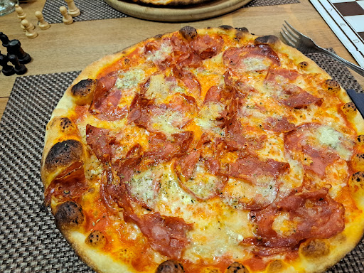 Restaurants & pizzaria Simple – Wald