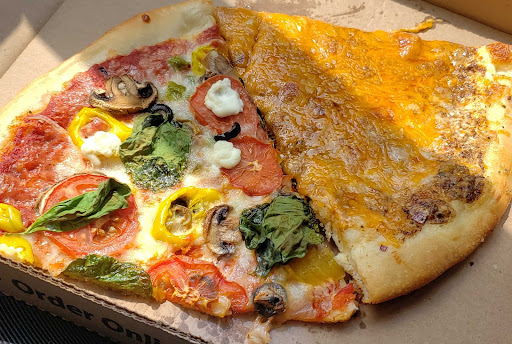 Rocafella’s Pizza A Taste of New York – Sharonville