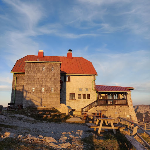 Schneealpenhaus – Altenberg an der Rax