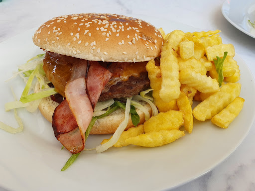 Schnitzelhaus Frauenkirchen – Frauenkirchen