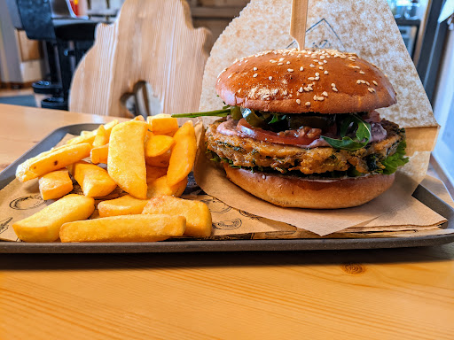 Simple food & drinks – Kitzbuhel