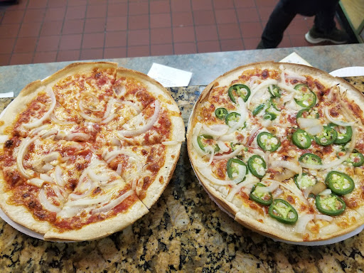 Singas Famous Pizza – Kendall Park
