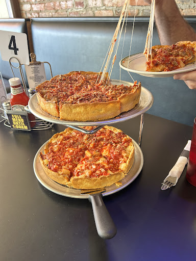 Tony’s Chicago Style Pizzeria – Moline