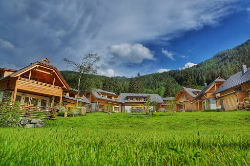 Trattlers Hof-Chalets – Bad Kleinkirchheim